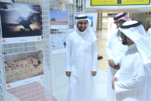 مساعد وكيل جامعة سلمان بن عبدالعزيز يفتتح المعرض الفوتوغرافي الأول لنادي الفنون التشكيلية والتصوير الضوئي بالجامعة